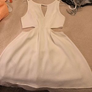 BCBGeneration White Cute Cut Out Summer Dress EUC size XS. (Would fit 0-2)